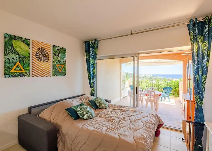 Le Domaine De La Croisette By Interhome Apartament